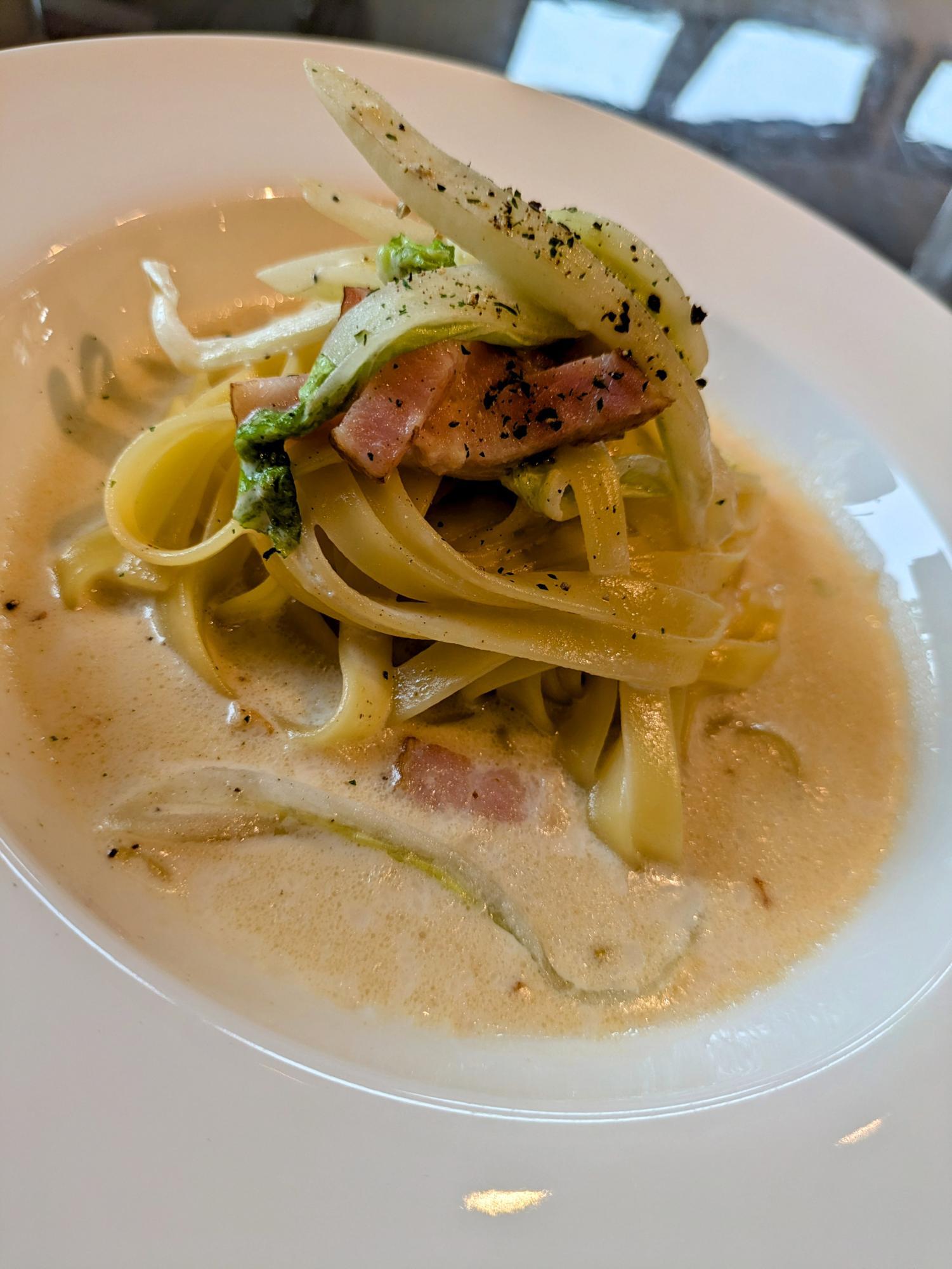 白菜とベーコンの和風クリームパスタ