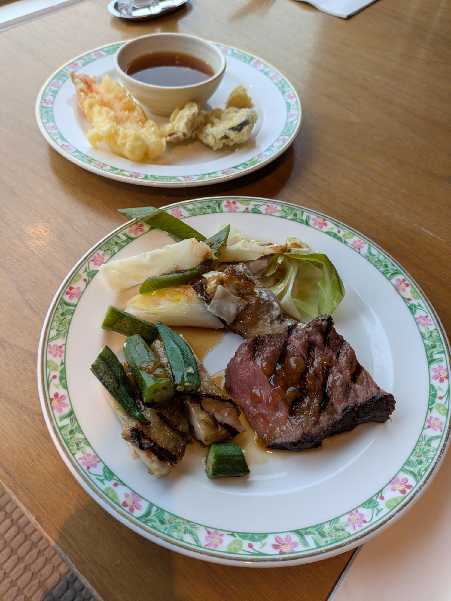 お肉と天ぷら