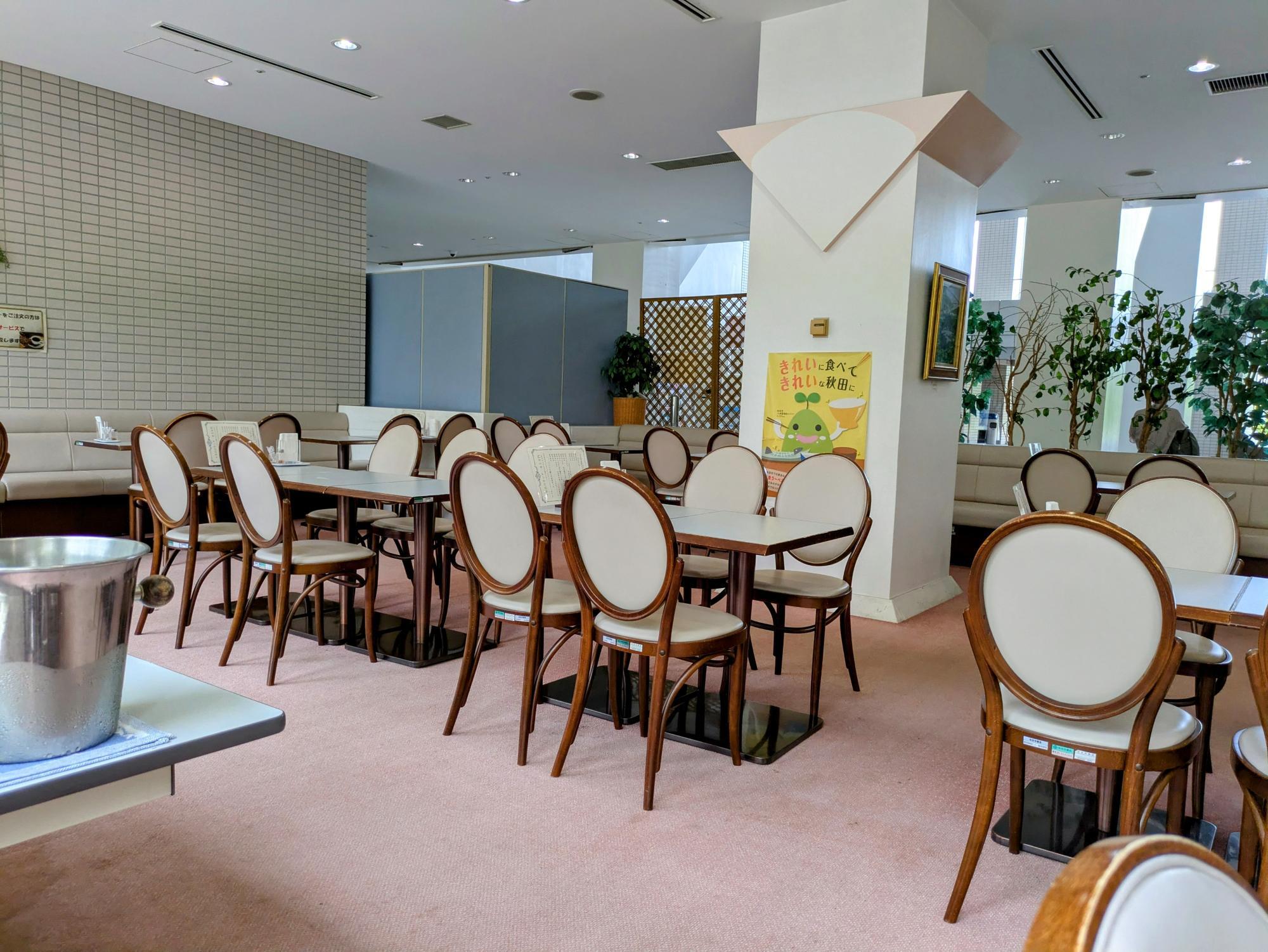 レトロな雰囲気の店内
