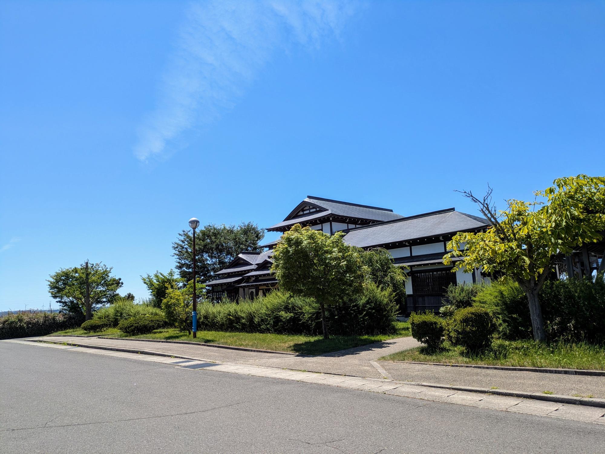 こちらは昭和館