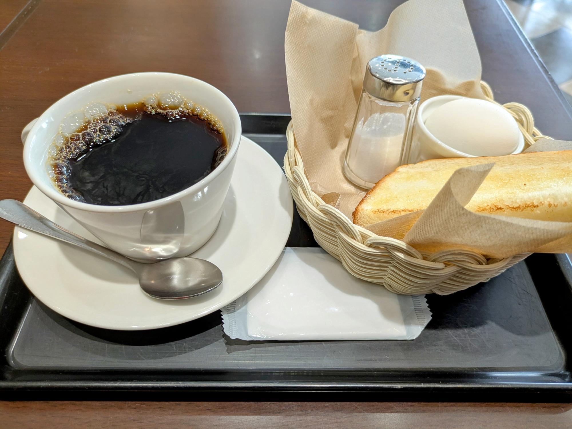 シンプルなモーニングです
