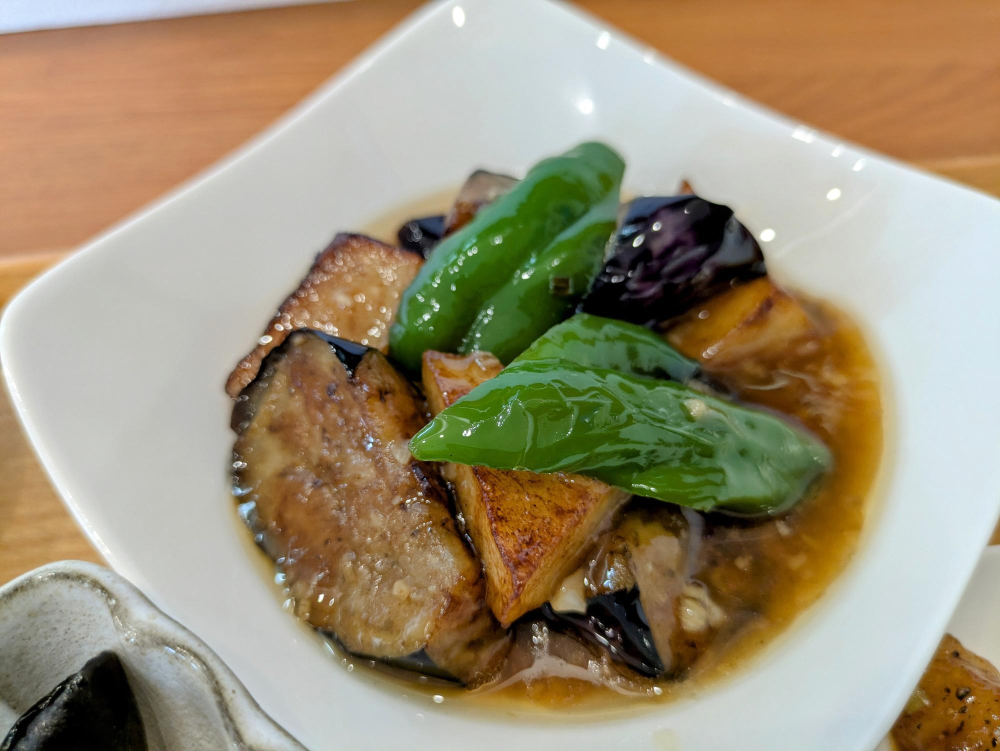 地三鮮は初めて食べた