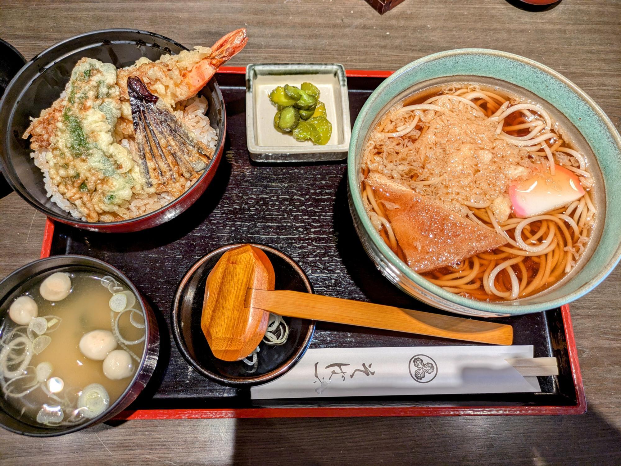 蓋を開けて更に素晴らしい