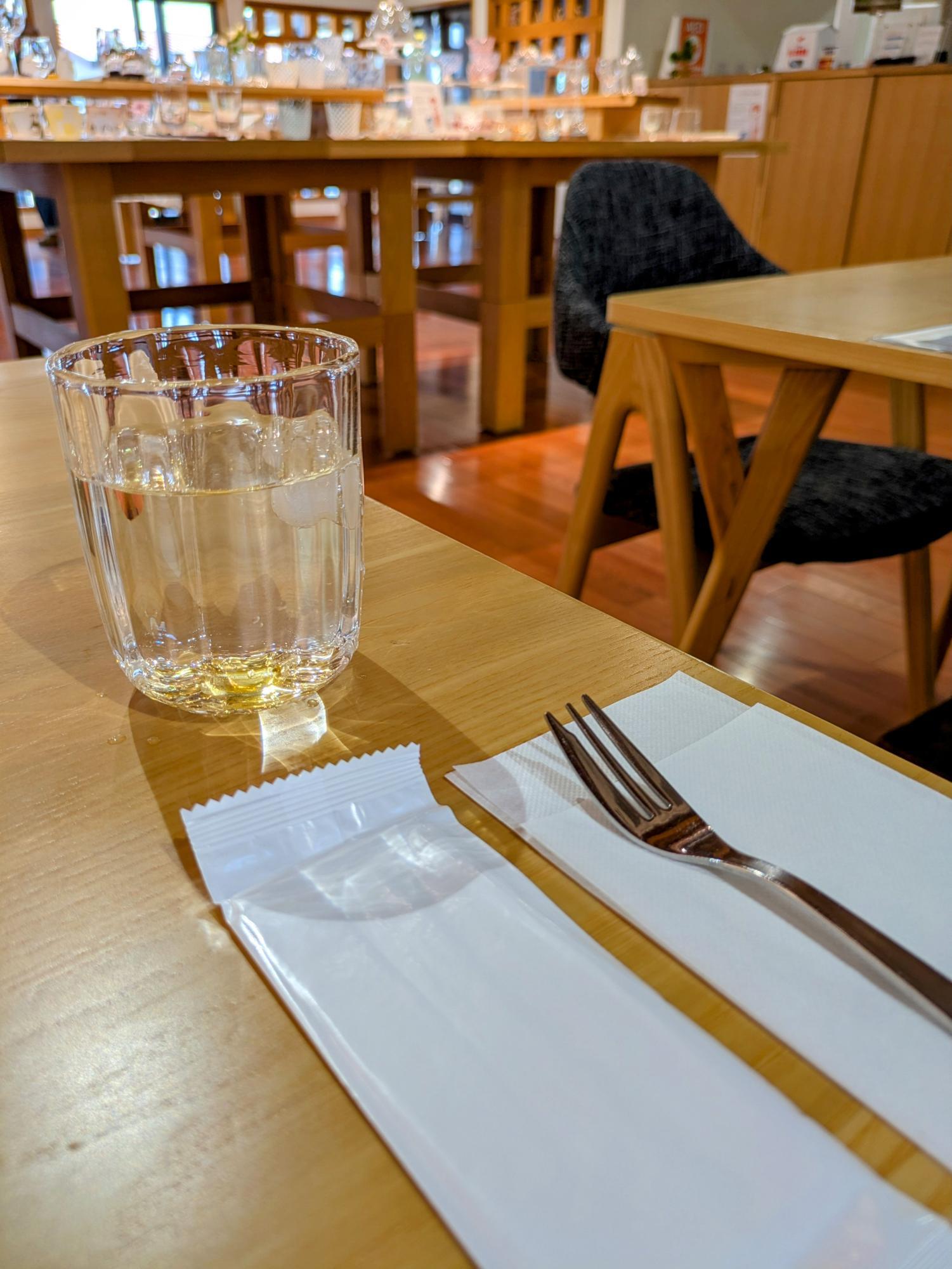 この画角もエモいです