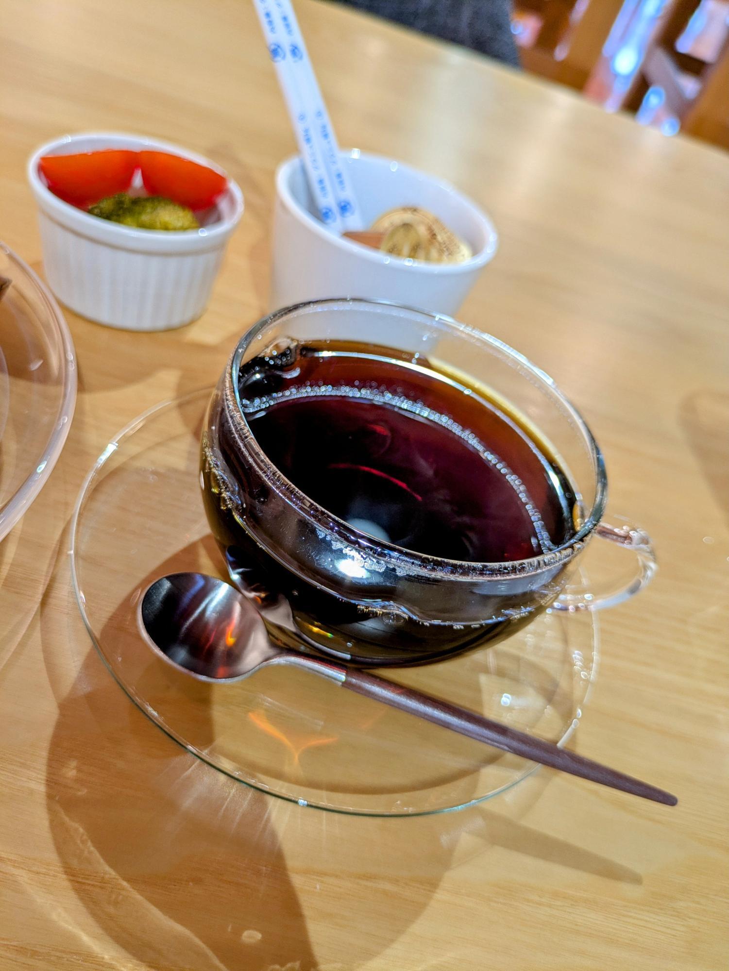 澄んでるコーヒーが綺麗過ぎる