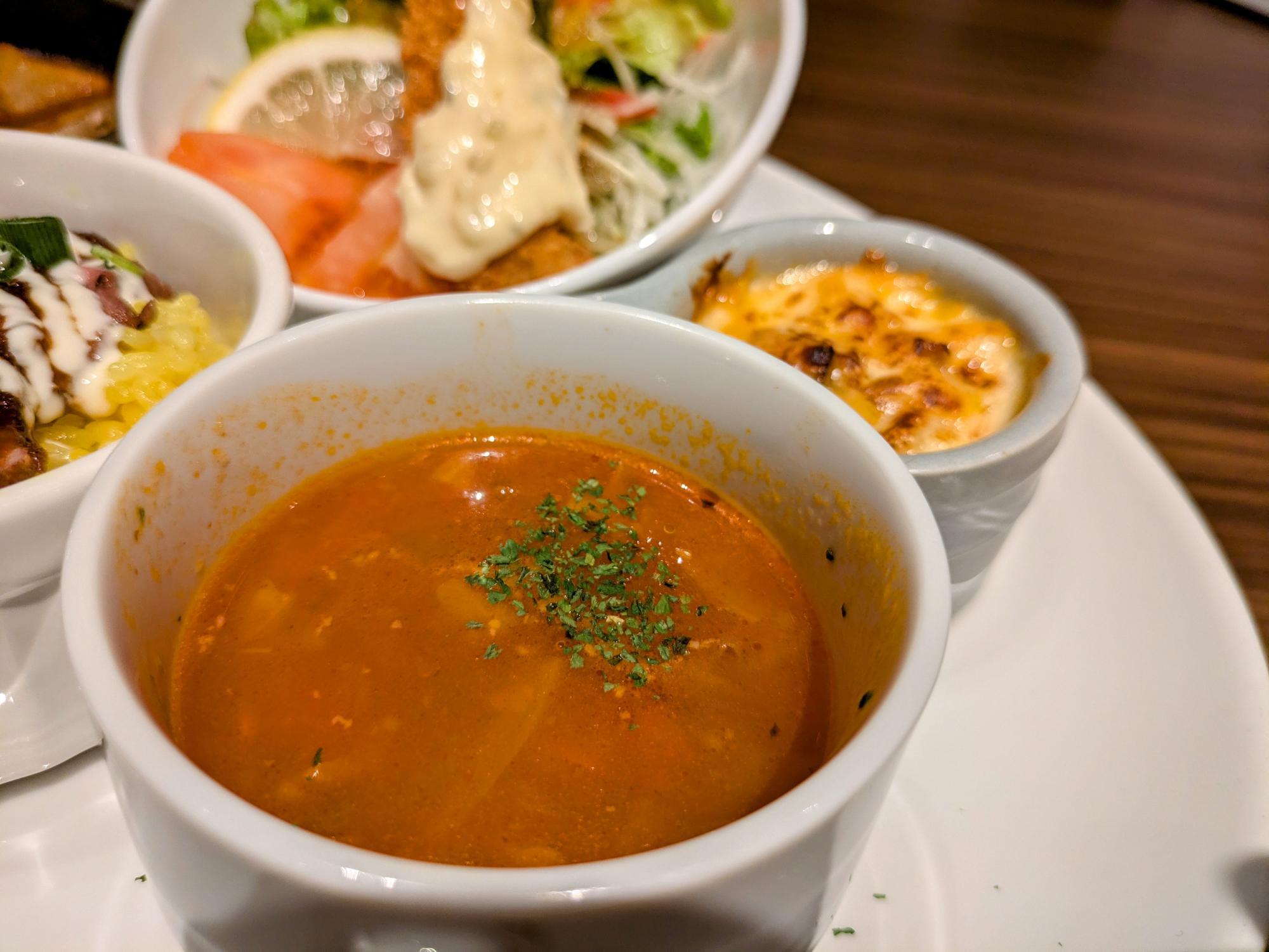 野菜たっぷりミネストローネ