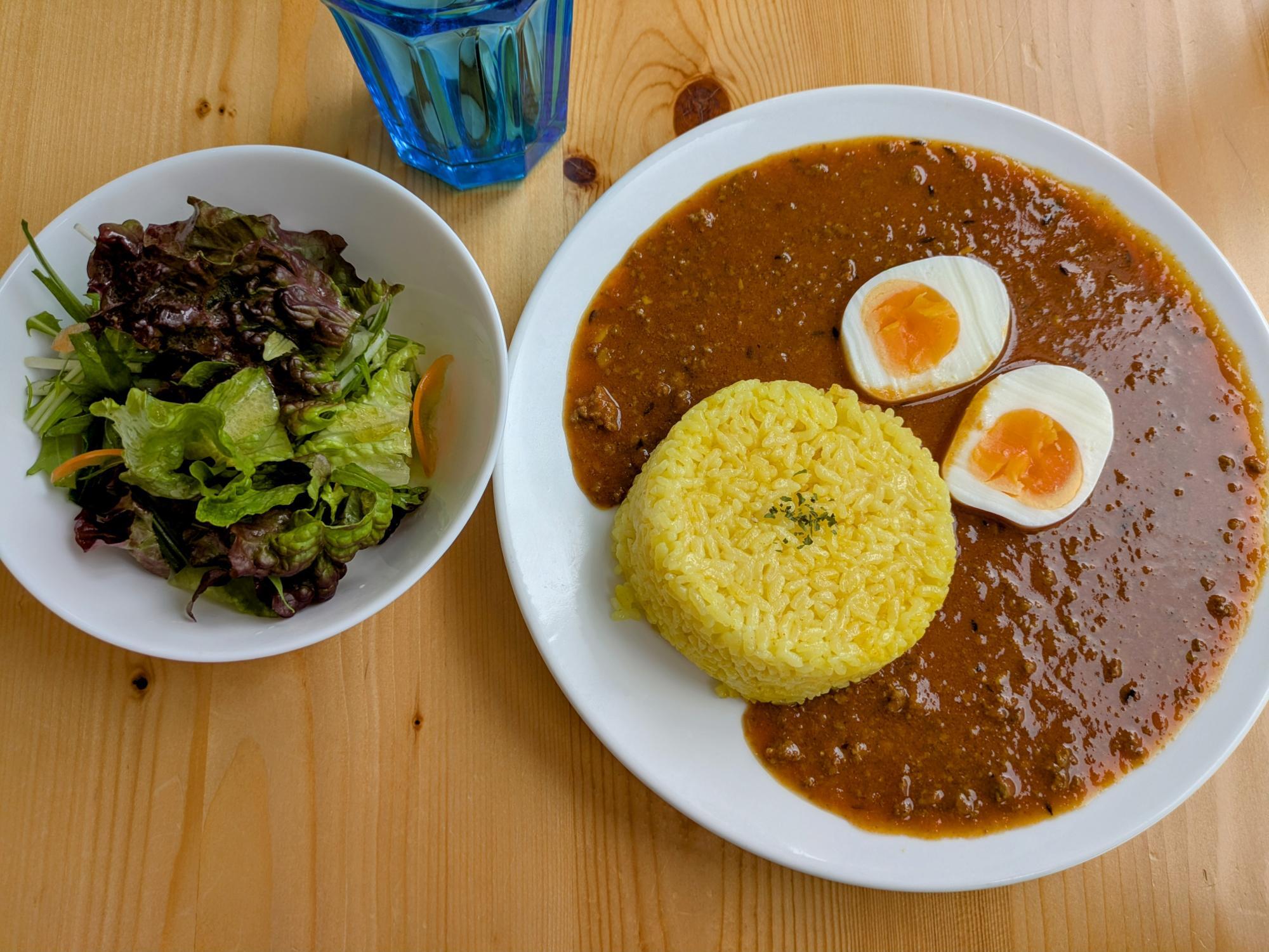 ゆで玉子が良い感じです