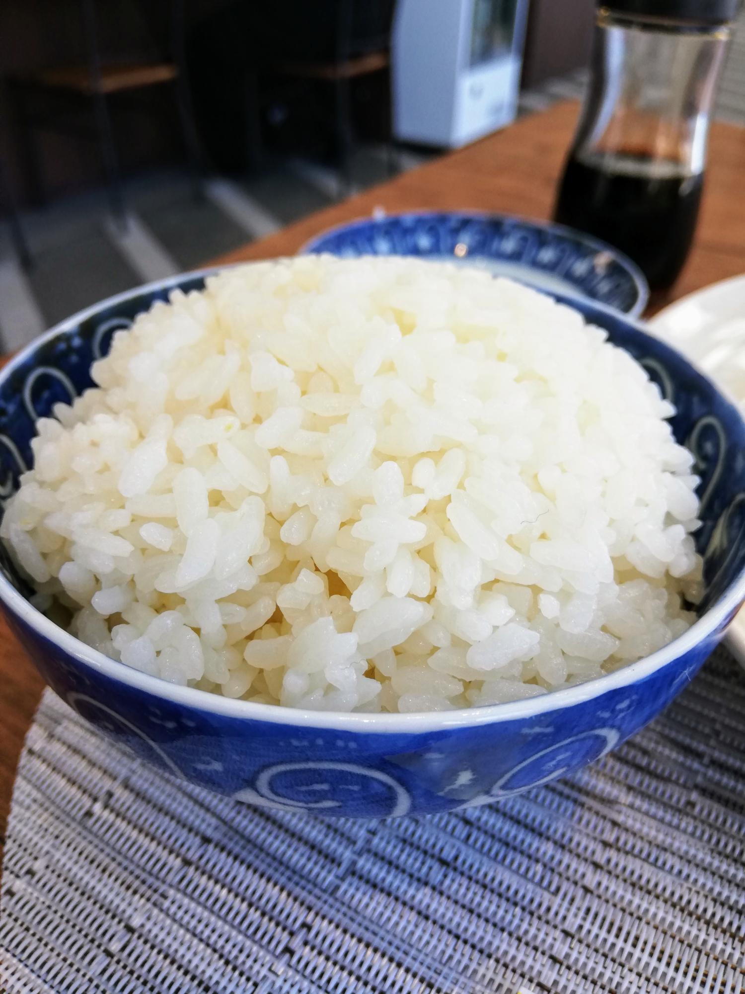 ご飯も盛りが良い