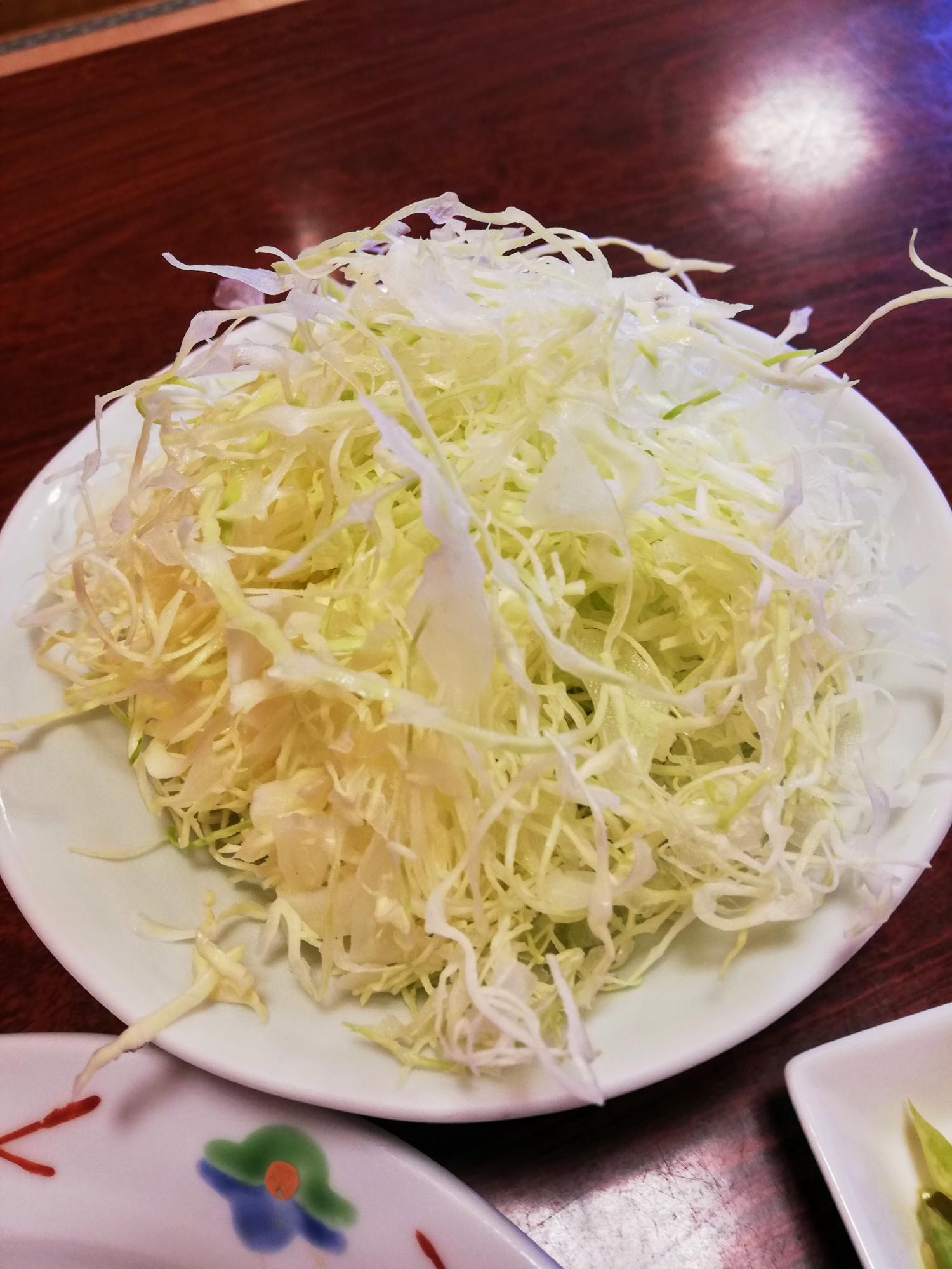 お代わりのキャベツ