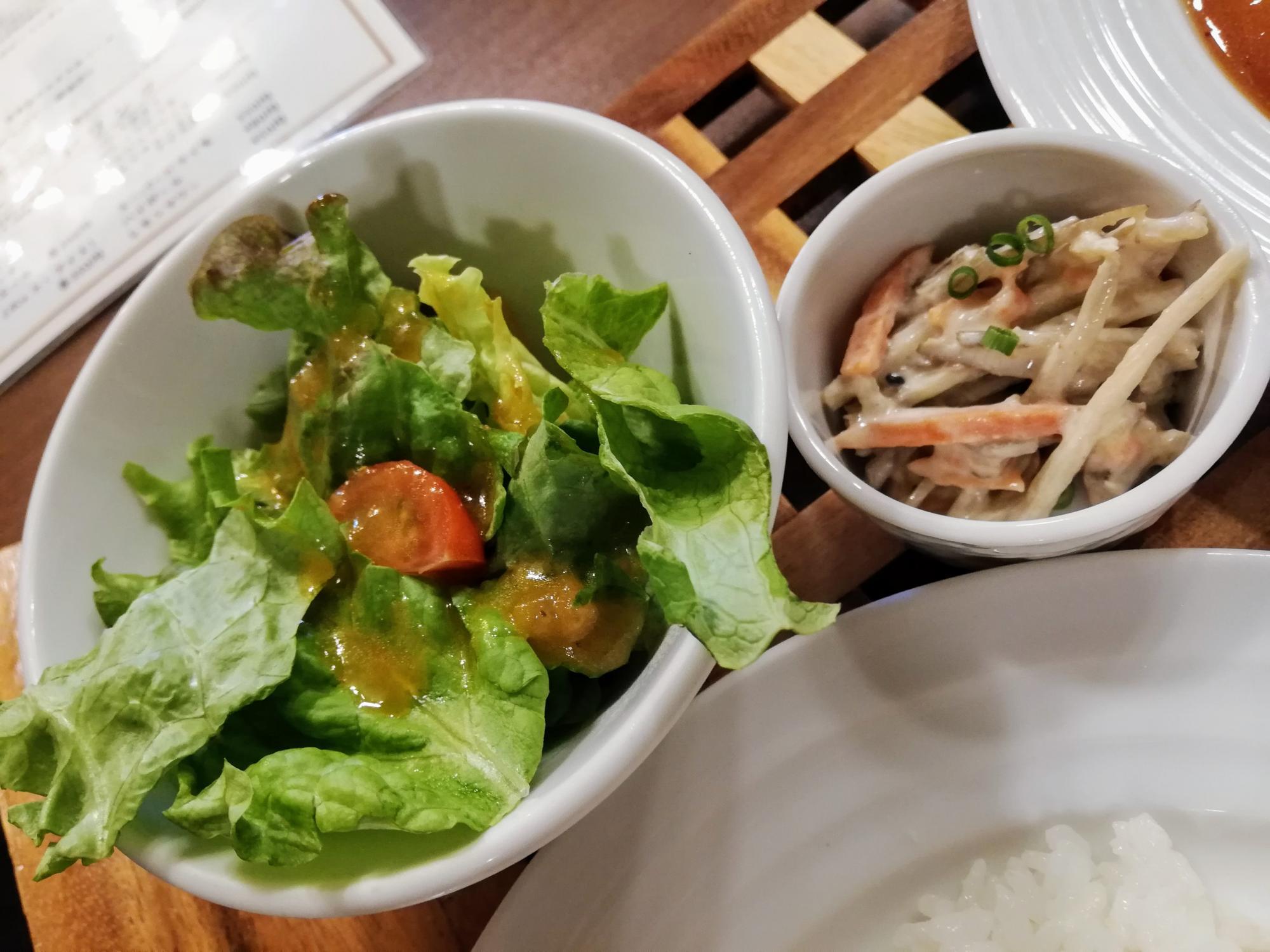 サラダと副菜
