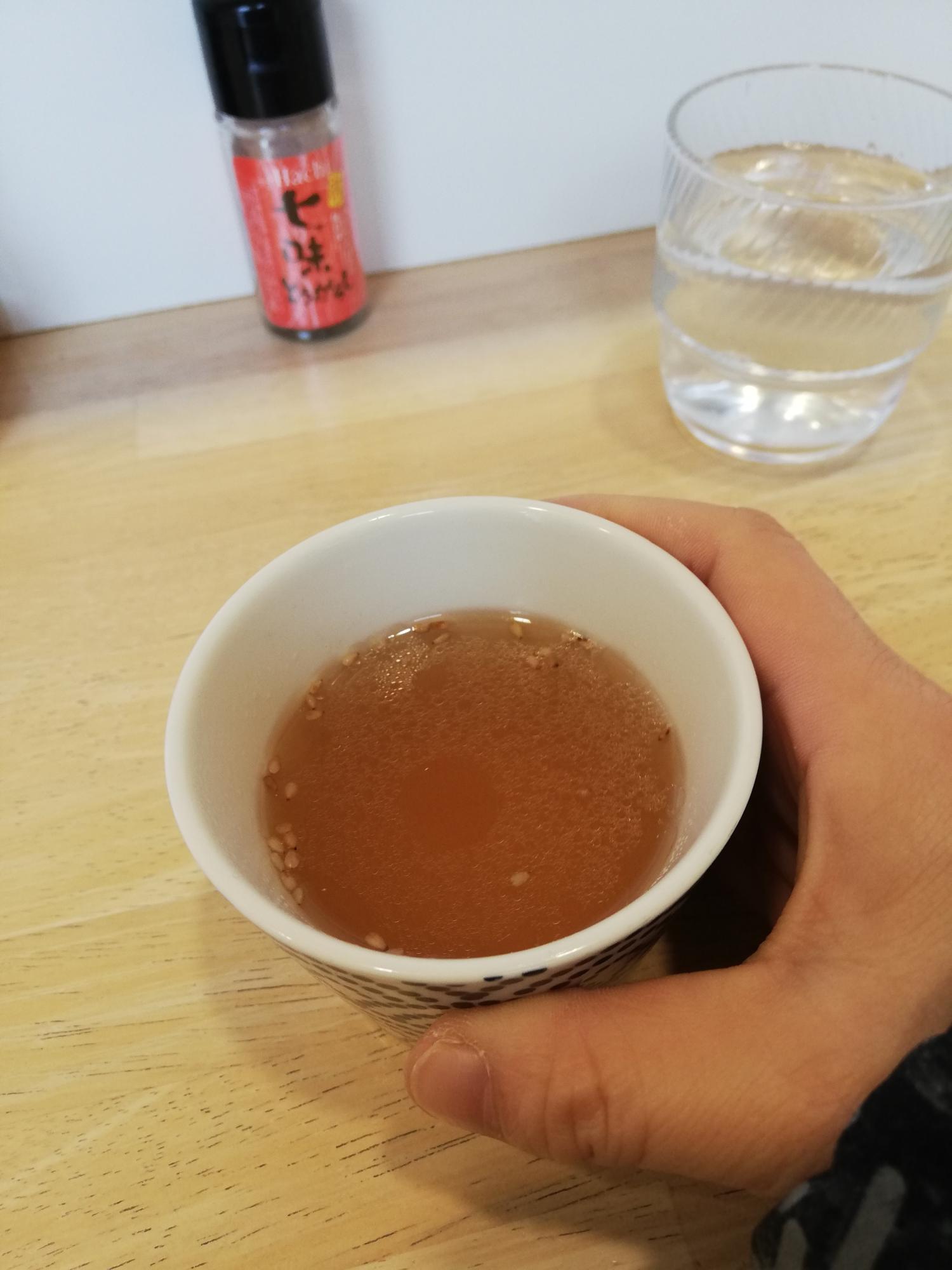 温かいスープももらえます
