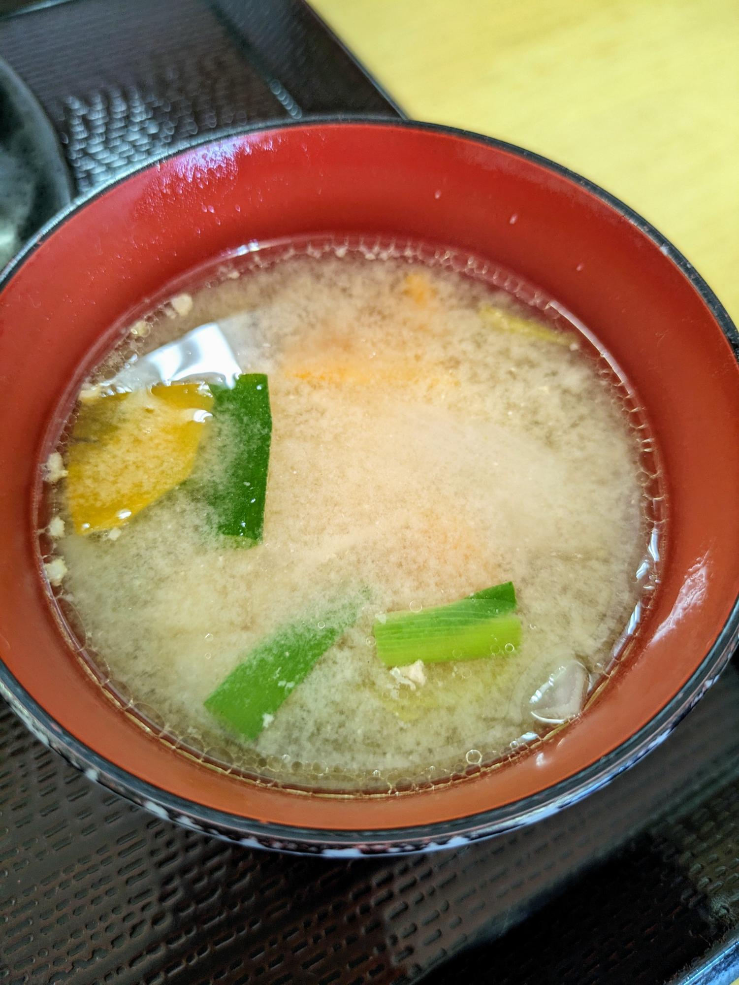 アツアツの豚汁