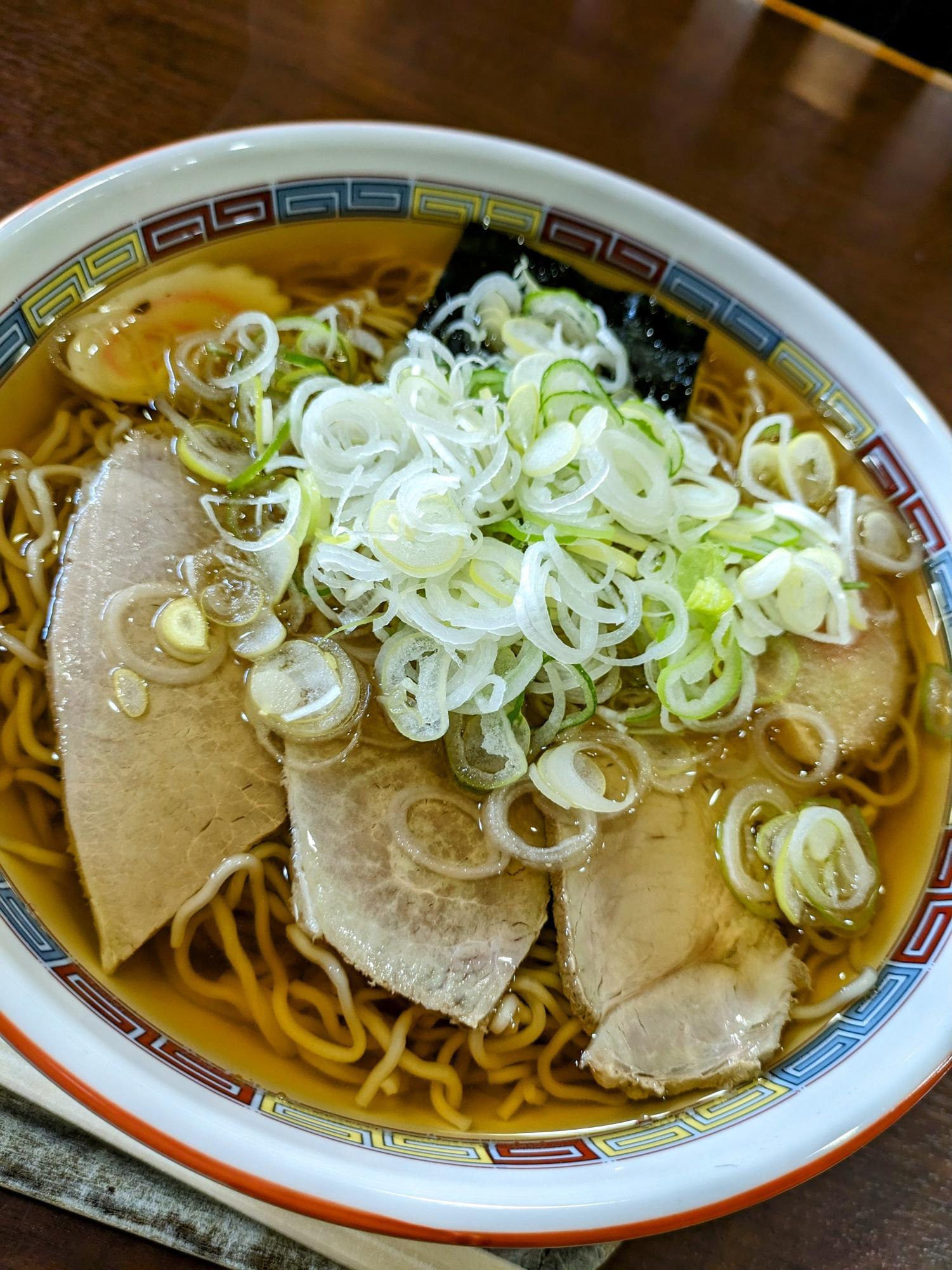 トッピングのねぎを投入