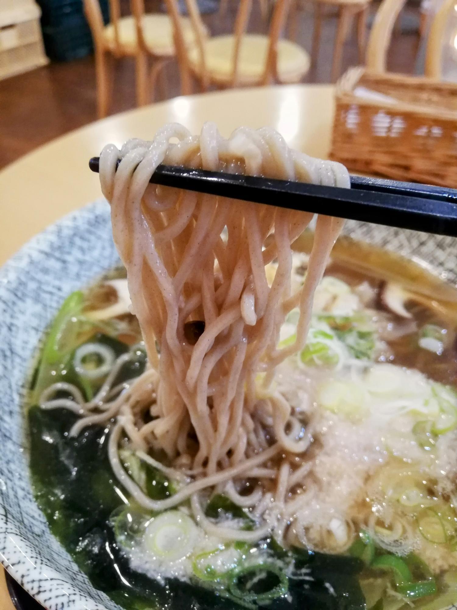 ツルツルのお蕎麦