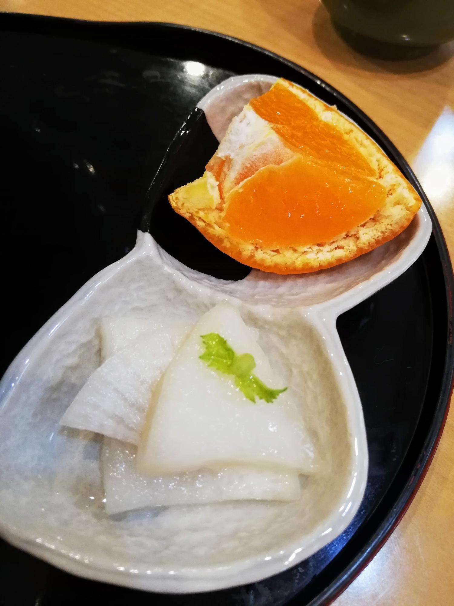 漬物とデザート