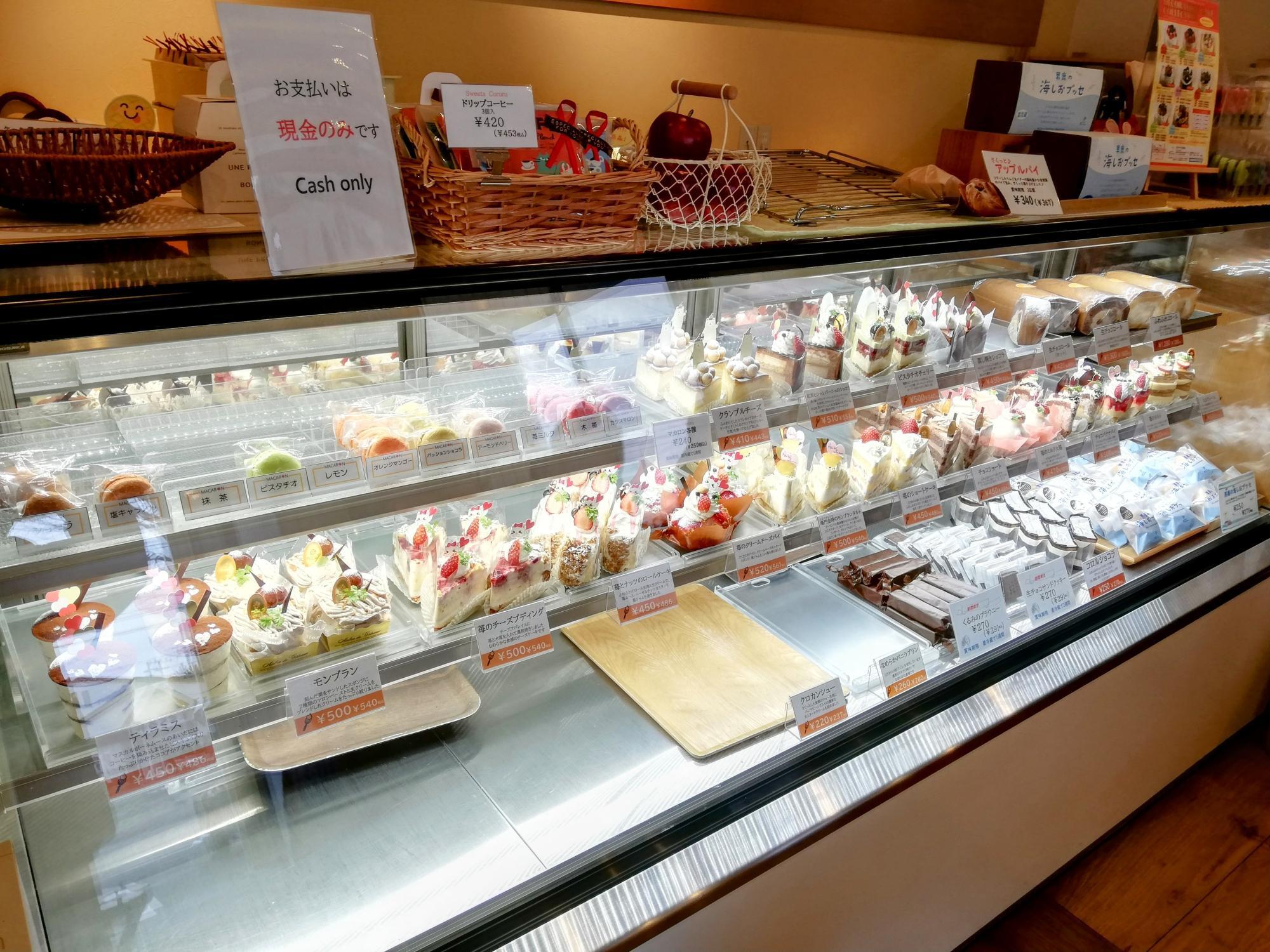 メインと思われるケーキがズラリ