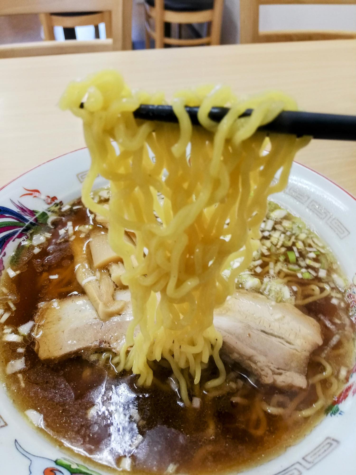 中華そばをいただきます