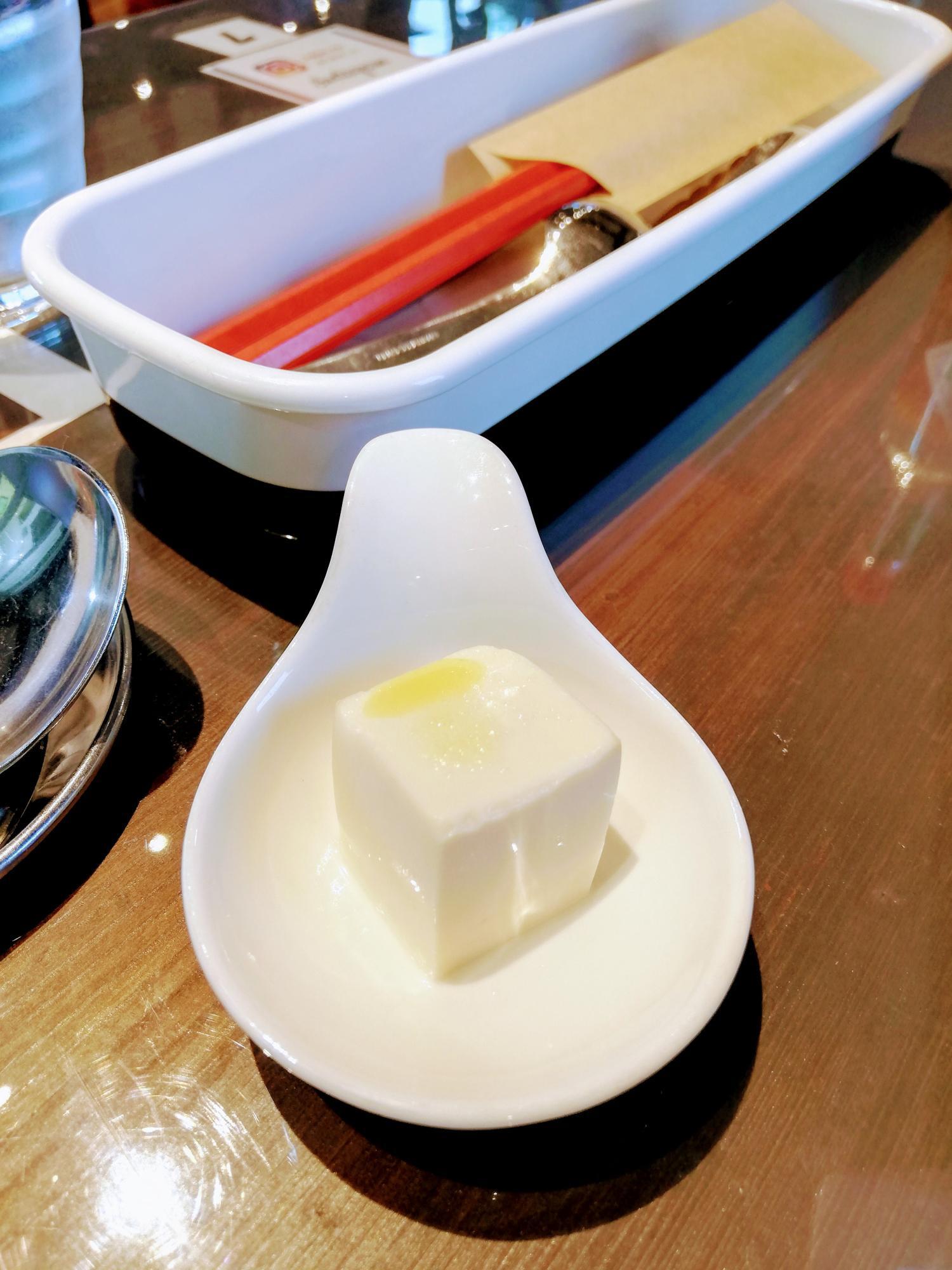 サービスのお豆腐♪