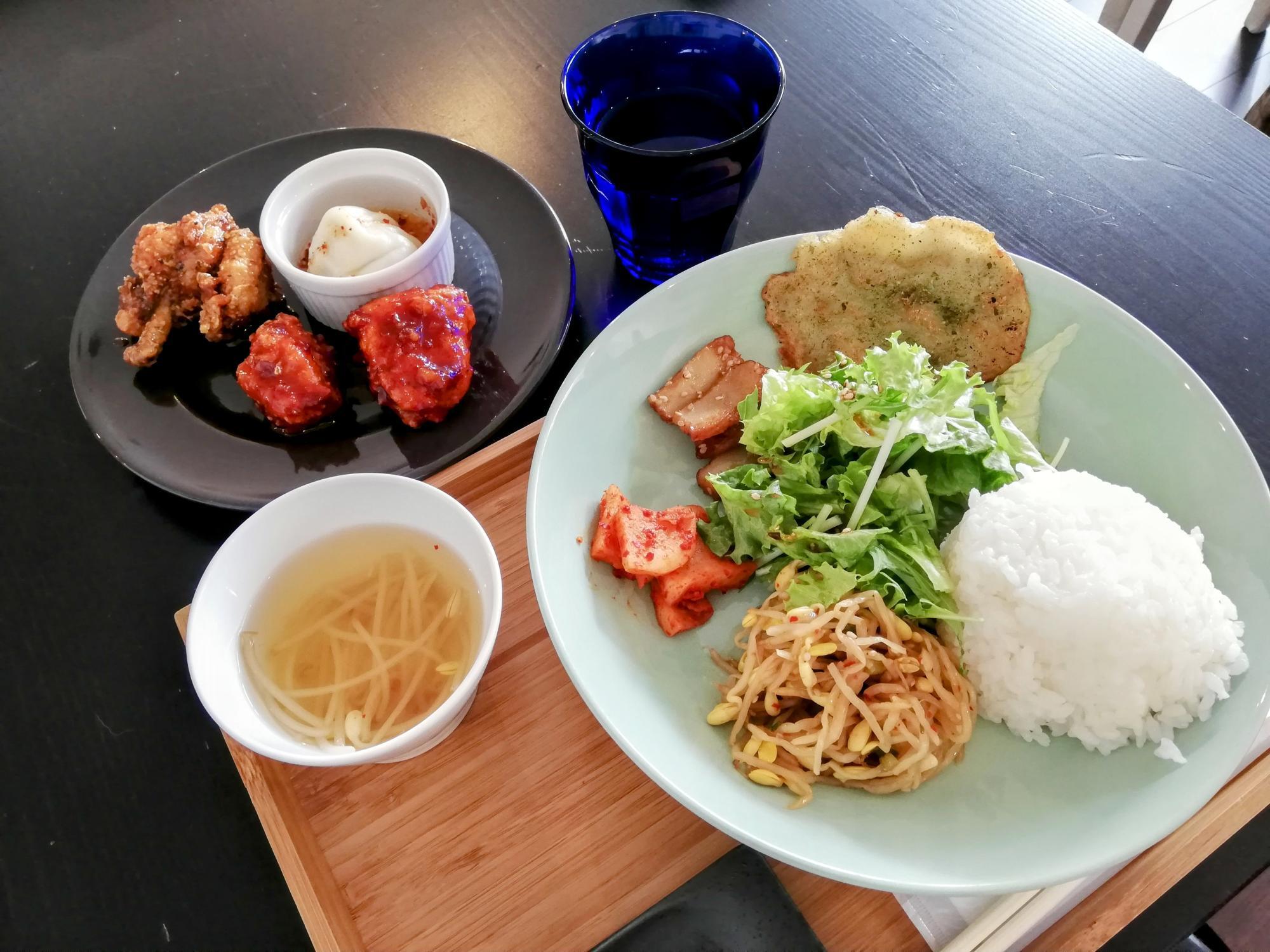 本場の韓国料理が味わえます
