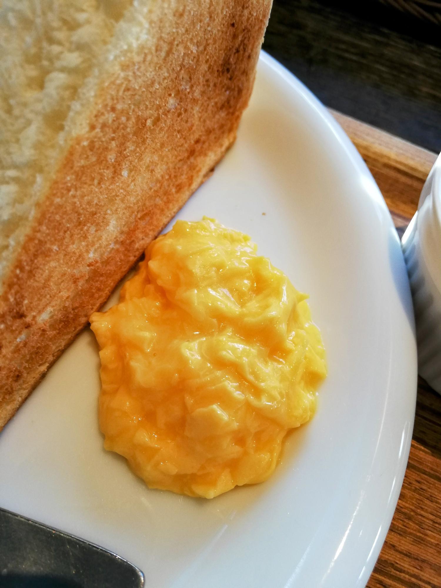 スクランブルエッグ