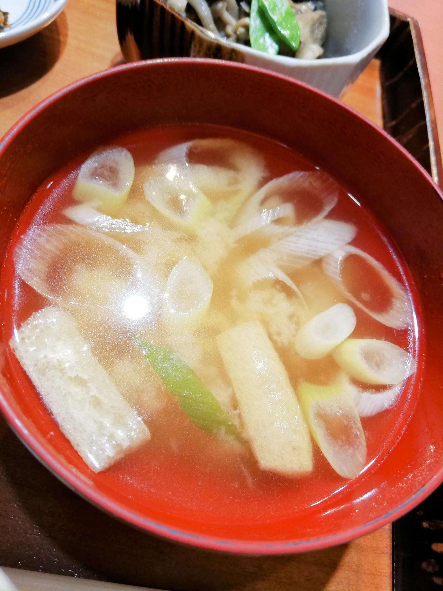 ご飯の相棒の味噌汁