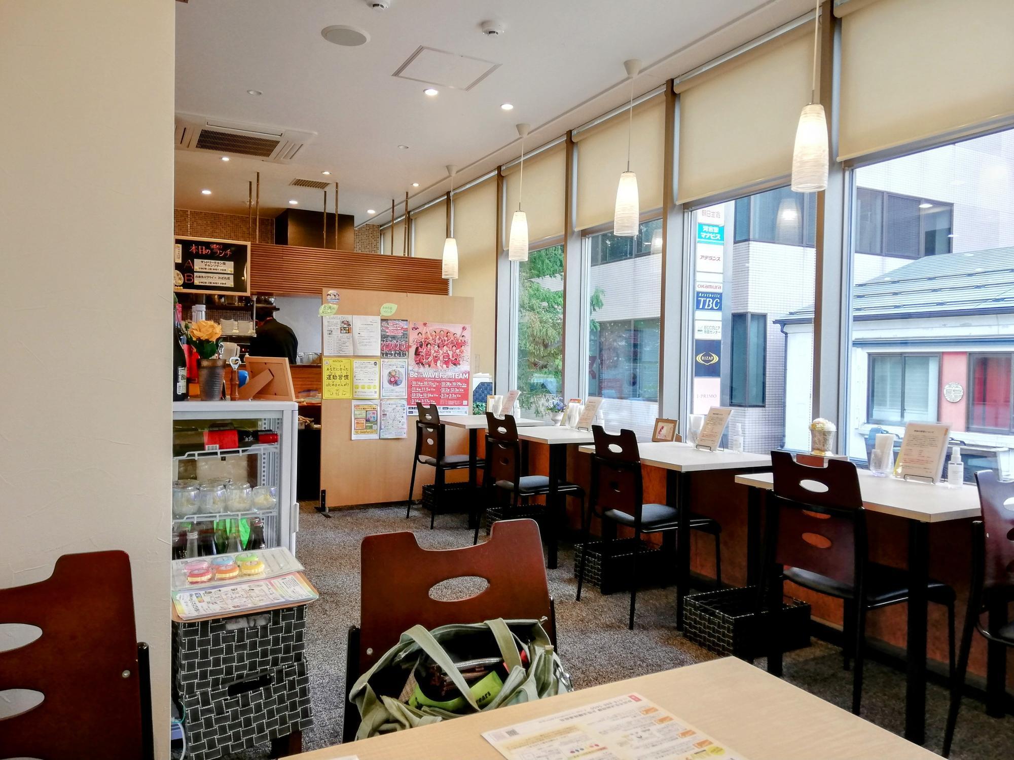 綺麗な店内です