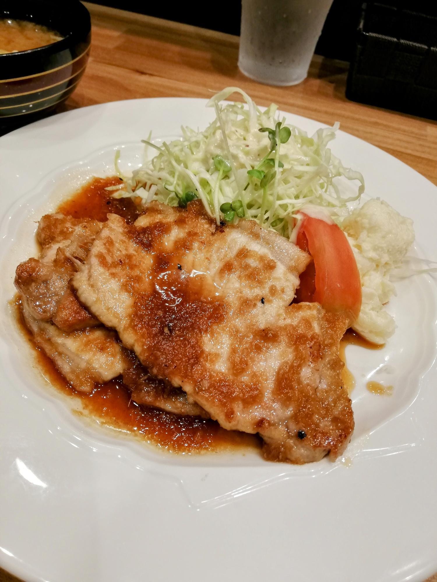メインの生姜焼き