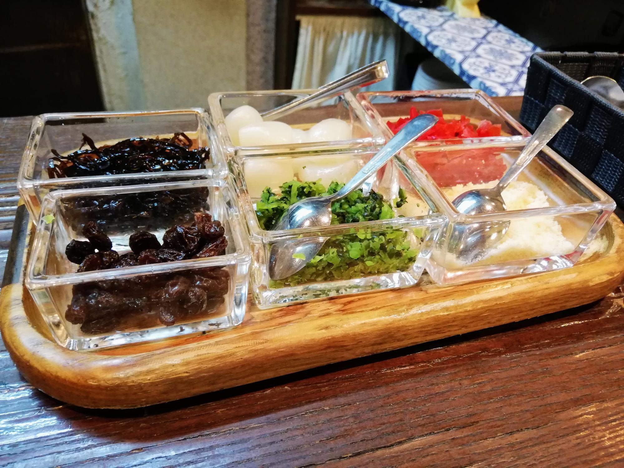 カレーの付け合わせ