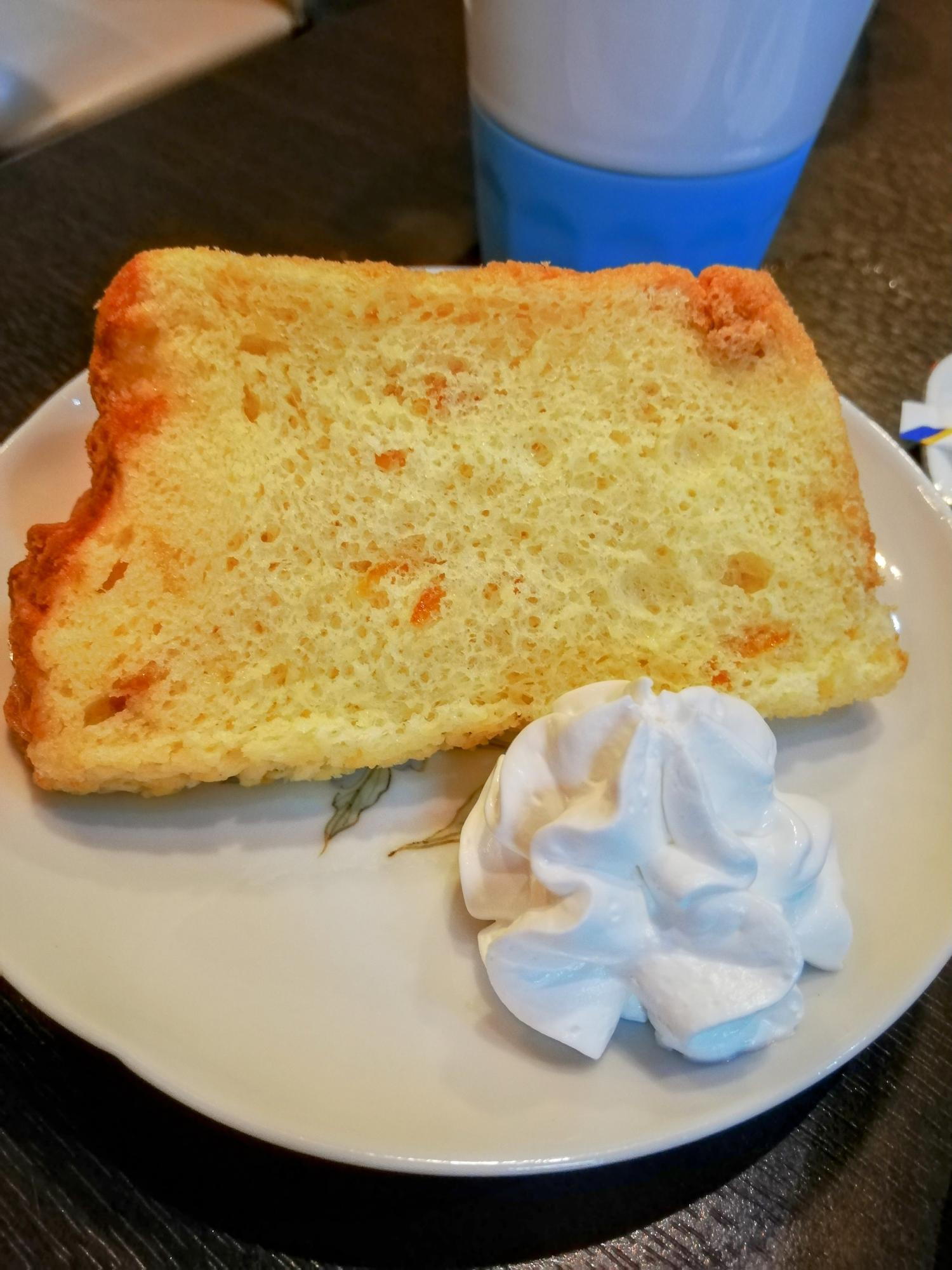オレンジのシフォンケーキ