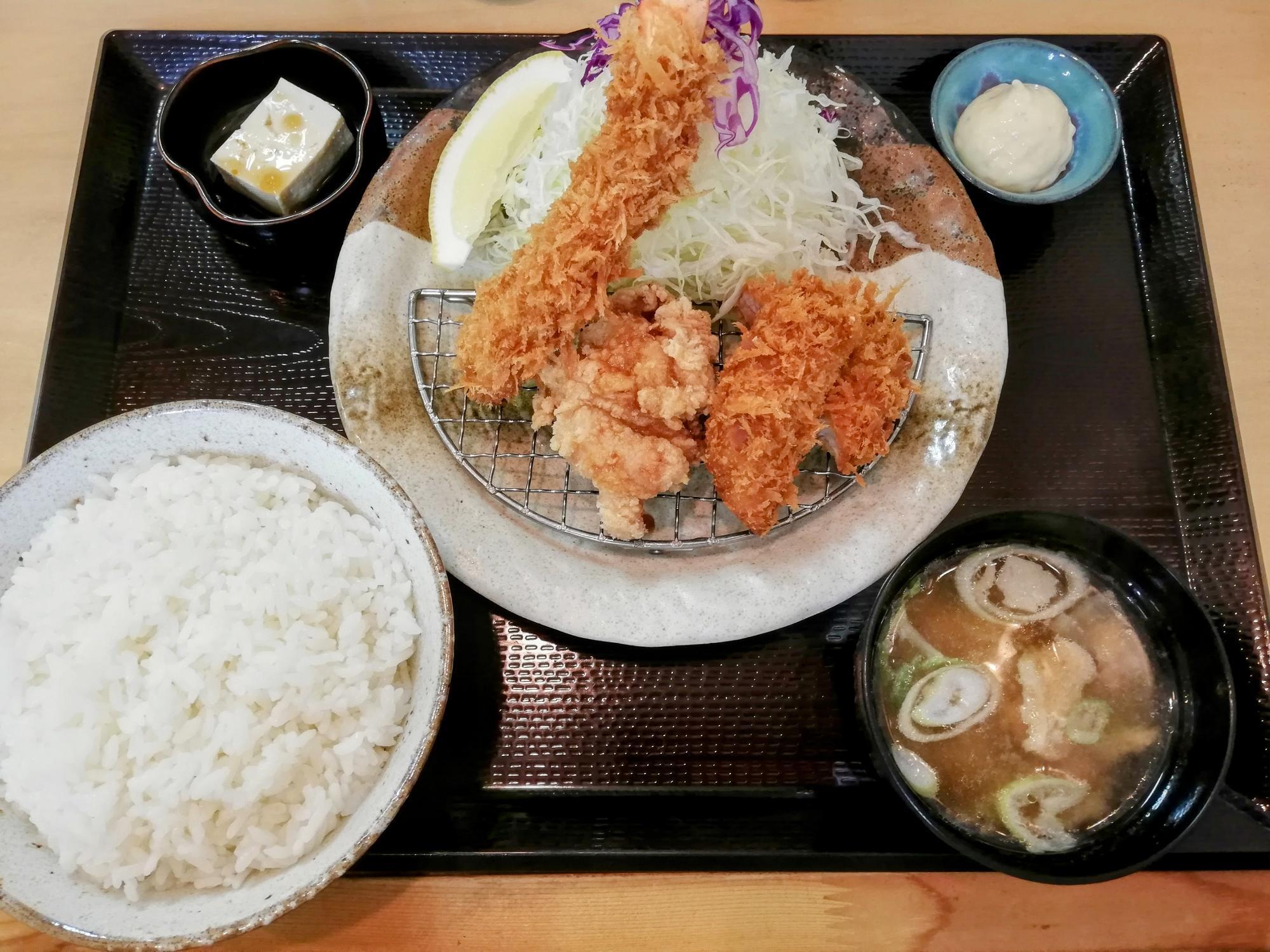 Mix 定食です