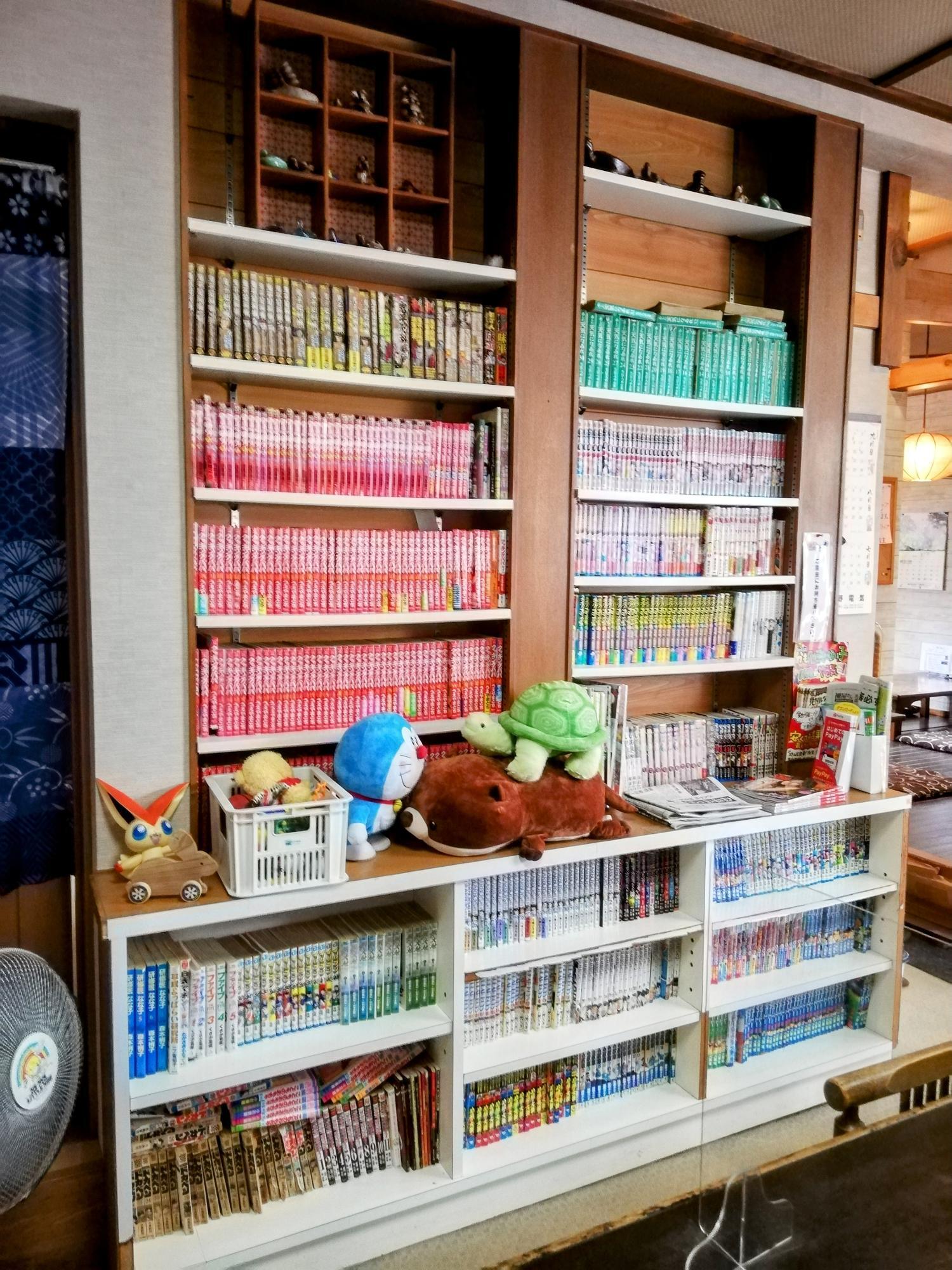 大量のマンガ本