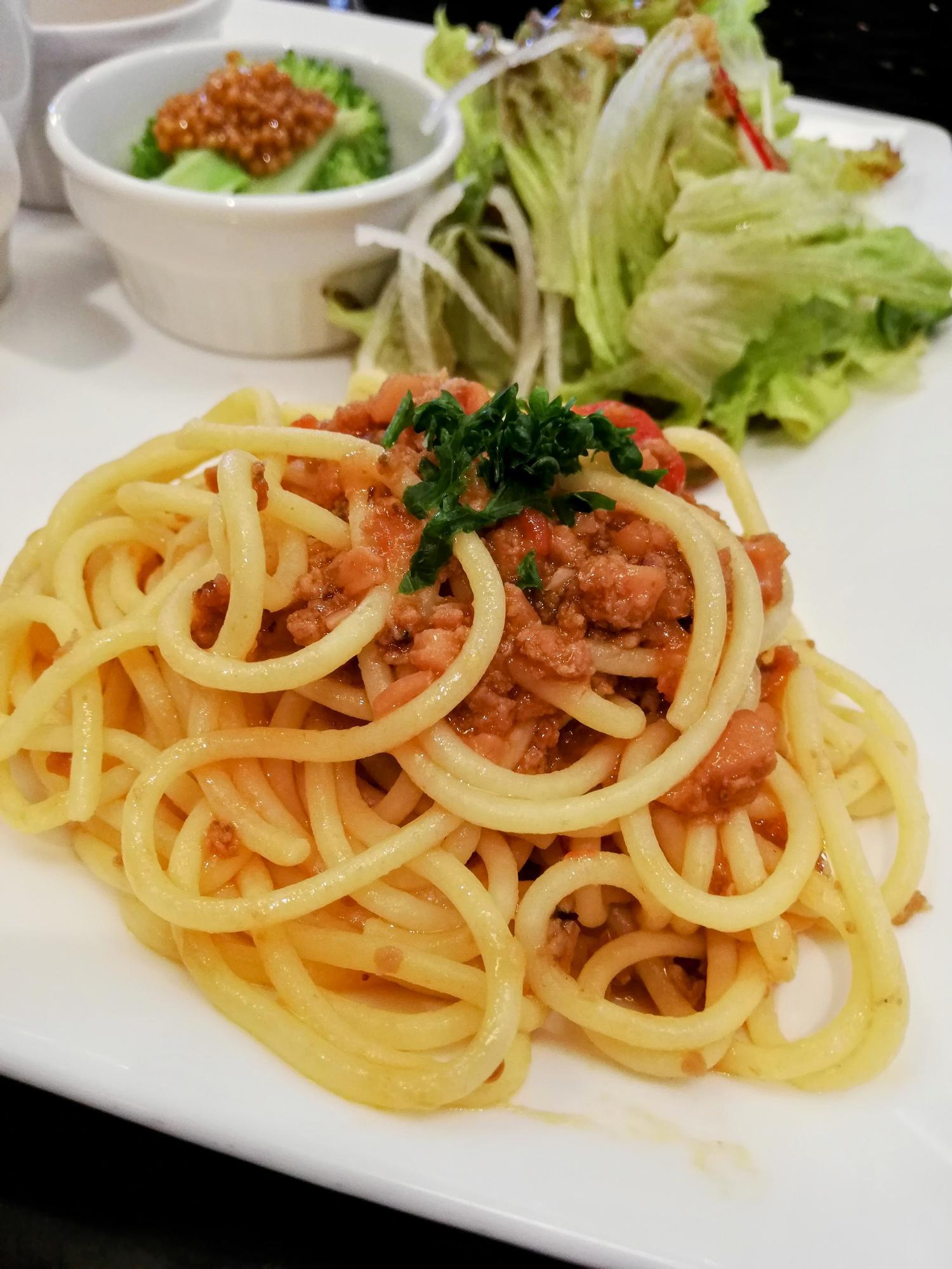 本日は海鮮パスタ