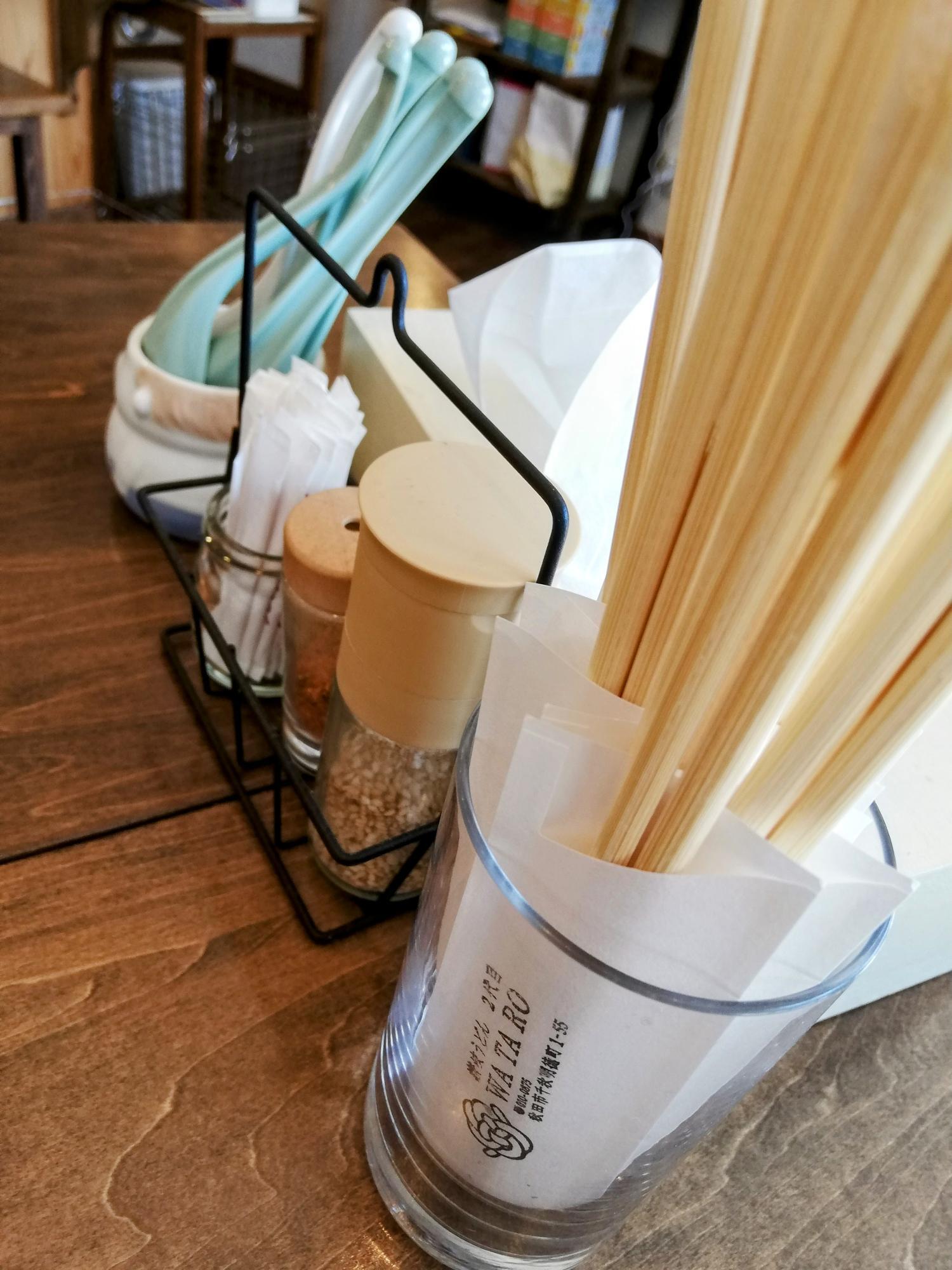 調味料の入れ物もお洒落