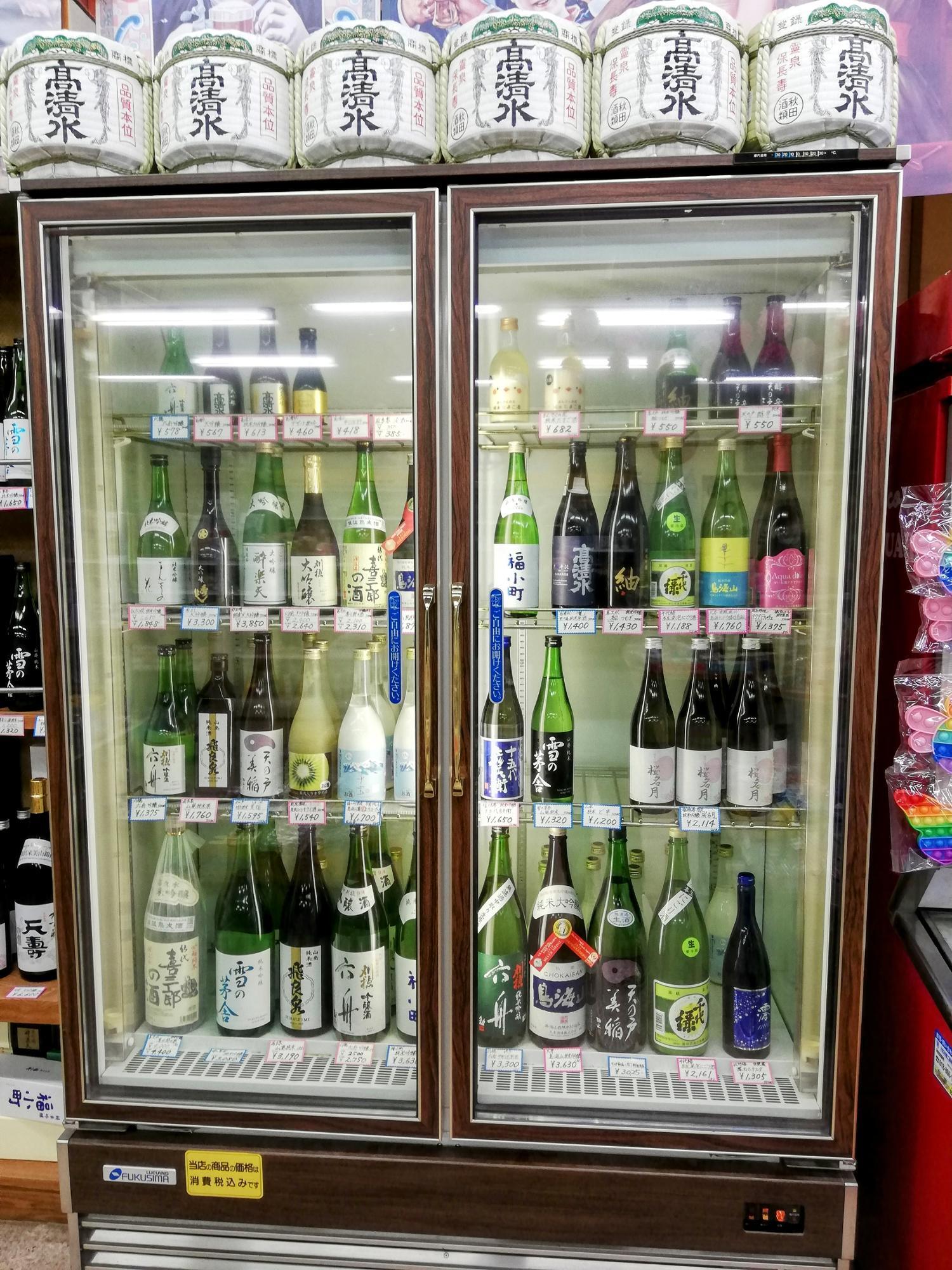 秋田の地酒もズラリ♪